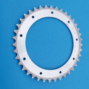 Bultaco Sherpa  Piñon trasero para cadena 520