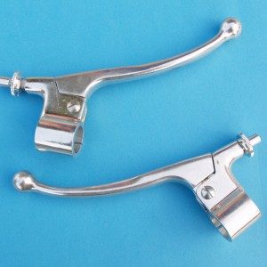 Par de autenticas Manetas AMAL forjadas y  pulidas