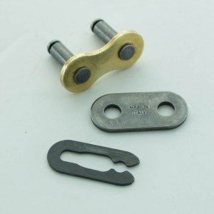 Cadena Trial Regina 428, Enganche