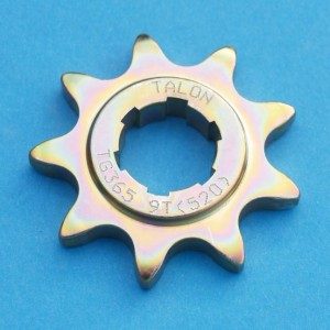 HONDA RTL/TLM Piñon delantero