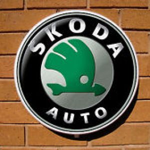 Led Light Box con el distintivo de SKODA