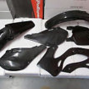 KAWASAKI KX125 KX250  1999 2000 2001 2002 Kit Plasticos Polisport negro.