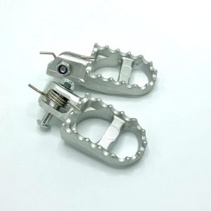 Estriberas de aluminio con refuerzo color plata