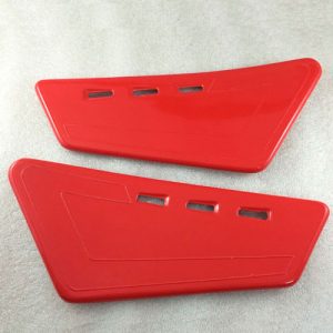 Placas laterales FANTIC 240 en fibra y pintadas