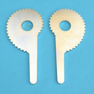 Excentricas Universales de acero  con agujero de 17 mm, para Bultaco Pursang desde MK5 al MK11