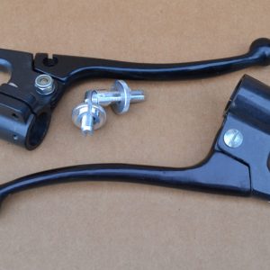 UN PAR DE PALANCAS AMAL  NEGRAS FORJADAS GENUINAS CON AJUSTADORES