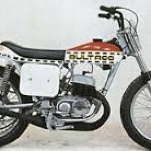 BULTACO ASTRO 195 250 cc. años 1977-1979 Juego completo de Adhesivos