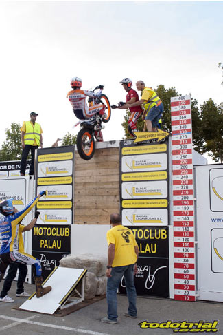 Indoor-Palau-2014-ToniBou-Record-guinness2