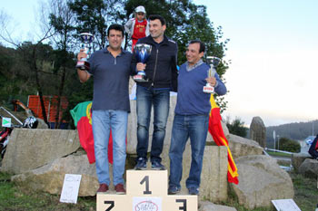 Podium-Clásicas-B-con-Manel