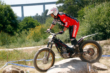 tr4 3º José-Botana-le-cogió-gusto-al-podium-tercero-en-TR4