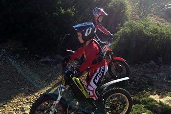 Cursos de trial para motos eléctricas en Torredembarra