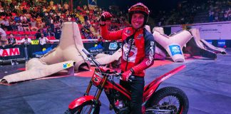 Jaime Busto vence en el exigente XTrial de lsla de La Reunión