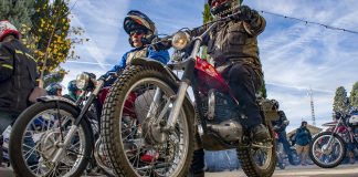 Más de un centenar de motos celebran el II Día de la Moto Española